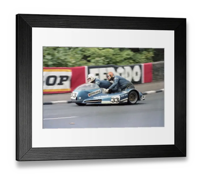 Framed Print : Lars Schwartz & Leif Gustavsson (LGMV Yamaha) 1983 Sidecar TT Framed Print : Lars Schwartz & Leif Gustavsson (LGMV Yamaha) 1983 Sidecar TT