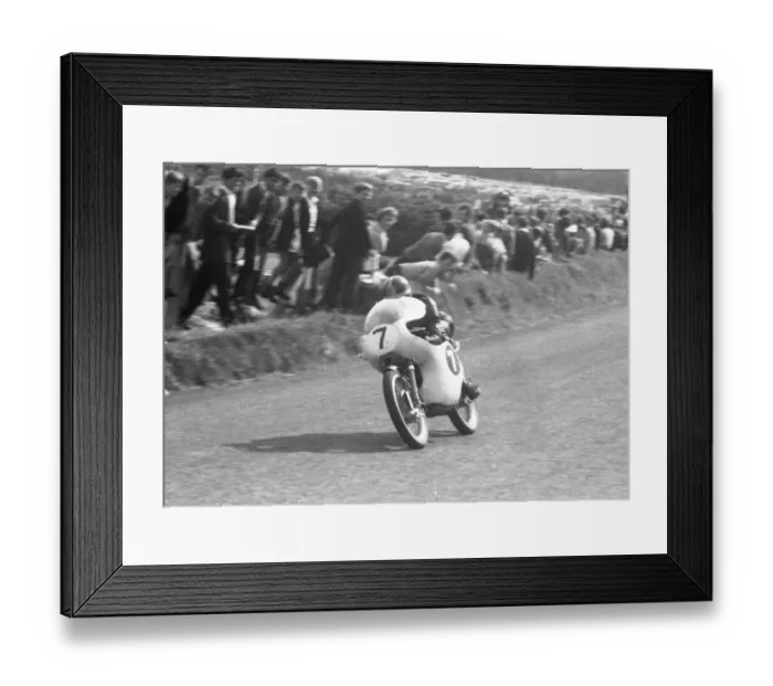 Framed Print : Mike Hailwood (Ducati) 1959 Ultra Lightweight Ulster Grand Prix Framed Print : Mike Hailwood (Ducati) 1959 Ultra Lightweight Ulster Grand Prix