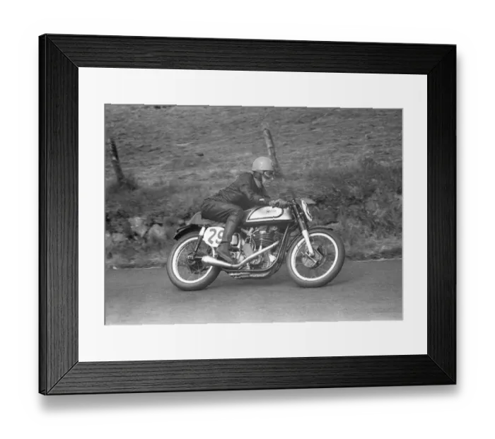 Framed Print : Sam Spratt (Norton) 1958 Junior Ulster Grand Prix Framed Print : Sam Spratt (Norton) 1958 Junior Ulster Grand Prix