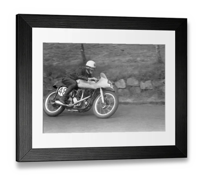 Framed Print : Stan Williamson (Norton) 1958 Junior Ulster Grand Prix Framed Print : Stan Williamson (Norton) 1958 Junior Ulster Grand Prix