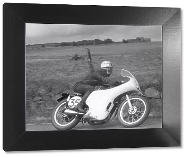 Tommy Robb (AJS) 1958 Junior Ulster Grand Prix