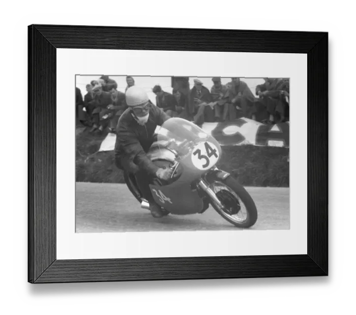 Framed Print : Ewan Haldane (Norton) 1958 Senior TT Framed Print : Ewan Haldane (Norton) 1958 Senior TT