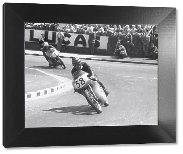 Lennart Hedlund (Ducati) 1959 Ultra Lightweight TT