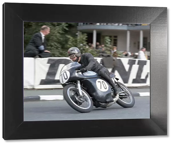 Maurice Hawthorne (Norton) 1966 Senior TT