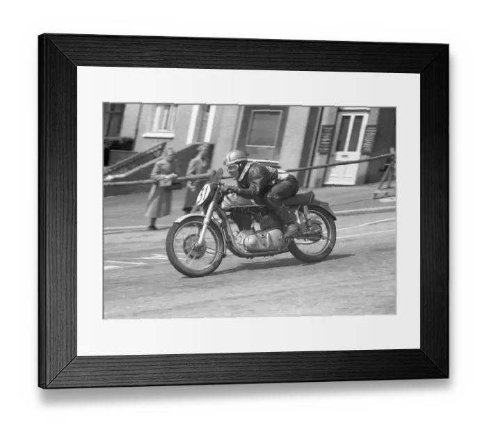 Framed Print : Jack Hedley (Norton) 1954 Senior Clubman TT