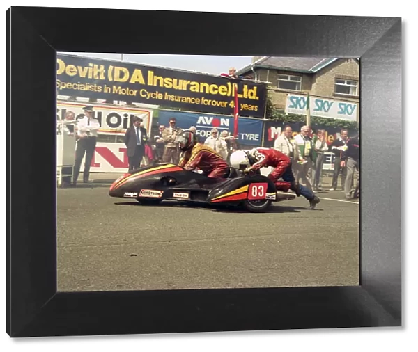 John Hartell & Nick Roche (CWH Armstrong) 1987 Sidecar TT