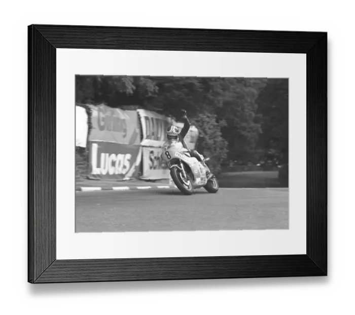 Framed Print : Tom Herron (Suzuki); 1978 Senior TT Framed Print : Tom Herron (Suzuki); 1978 Senior TT