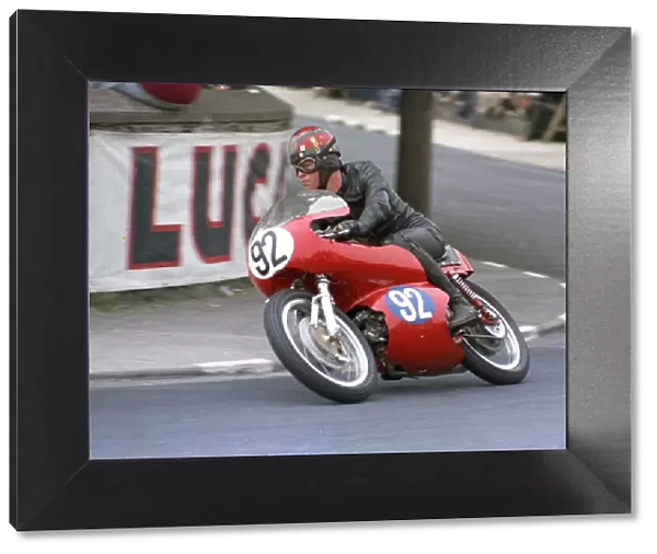 Lou Geeson (Aermacchi) 1968 Junior TT