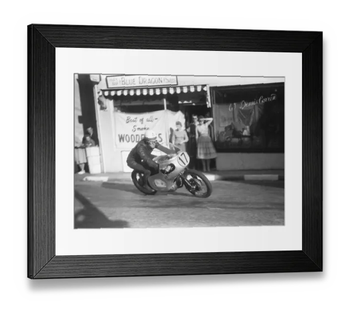 Framed Print : Harry Hinton jnr (NSU) 1958 Lightweight TT practice Framed Print : Harry Hinton jnr (NSU) 1958 Lightweight TT practice