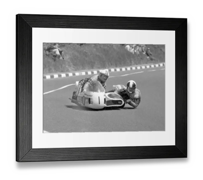 Framed Print : Mac Hobson & Gordon Russell (Yamaha) 1975 500 Sidecar TT Framed Print : Mac Hobson & Gordon Russell (Yamaha) 1975 500 Sidecar TT