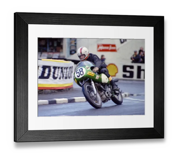 Framed Print : Eric Houston (Norton) 1972 Formula 750 TT Framed Print : Eric Houston (Norton) 1972 Formula 750 TT