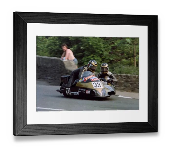Framed Print : Dennis Holmes & Stephen Bagnall (Ireson Yamaha) 1982 Sidecar TT Framed Print : Dennis Holmes & Stephen Bagnall (Ireson Yamaha) 1982 Sidecar TT