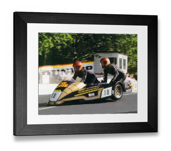 Framed Print : Dennis Holmes & Steve Bagnall (Yamaha) 1983 Sidecar TT Framed Print : Dennis Holmes & Steve Bagnall (Yamaha) 1983 Sidecar TT