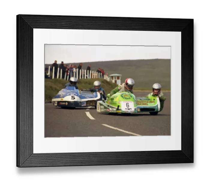 Framed Print : Kenny Howles & Steve Pointer (Ireson Yamaha) and Lowry Burton &amp