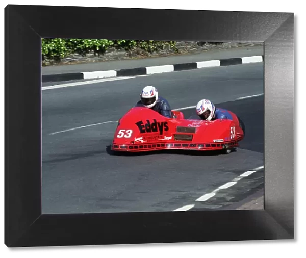 Gary Horspole & Kevin Leigh (Shelbourne Honda) 1994 Sidecar TT