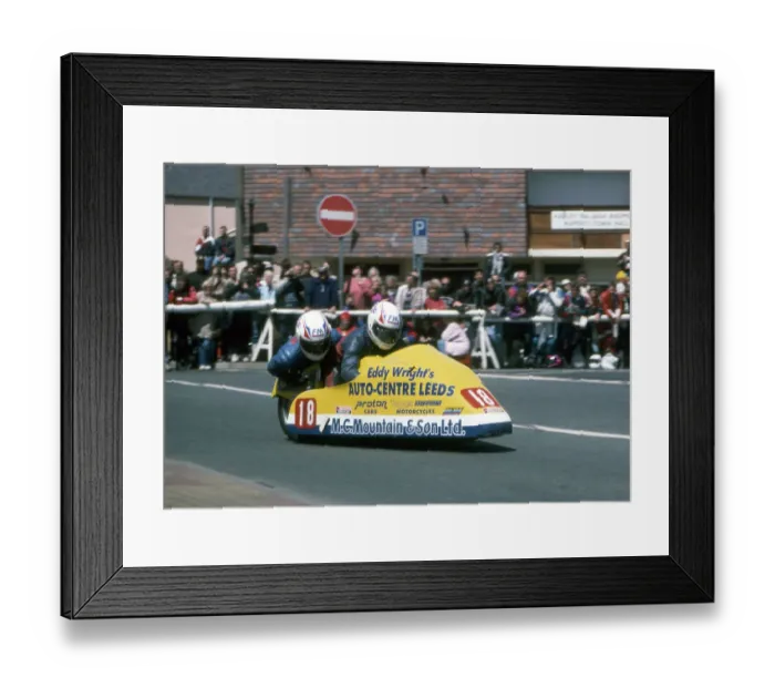 Framed Print : Gary Horspole & Kevin Leigh (Shelbourne) 1995 Sidecar TT Framed Print : Gary Horspole & Kevin Leigh (Shelbourne) 1995 Sidecar TT