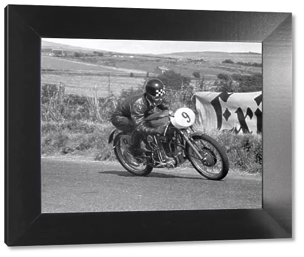 Tino Forconi (MV) 1953 Ultra Light Ulster Grand Prix