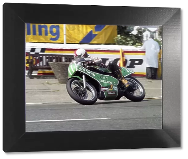 Derek Huxley (Yamaha) 1982 Junior TT