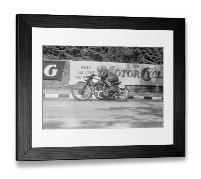 Framed Print : Geoff Alcock (Norton) 1951 Senior Clubman TT Framed Print : Geoff Alcock (Norton) 1951 Senior Clubman TT