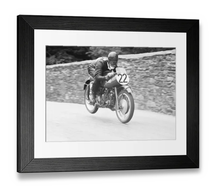 Framed Print : Fergus Anderson (Guzzi) 1952 Lightweight TT Framed Print : Fergus Anderson (Guzzi) 1952 Lightweight TT