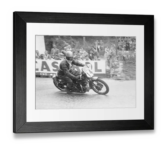 Framed Print : J Alexander (Vincent) 1950 1000cc Clubman TT Framed Print : J Alexander (Vincent) 1950 1000cc Clubman TT