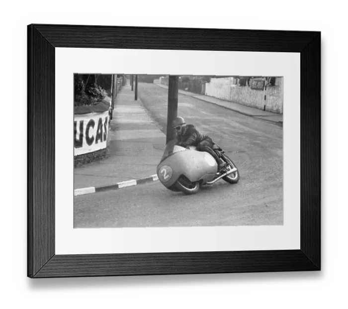 Framed Print : Duilio Agostini (Guzzi) 1955 Junior TT Framed Print : Duilio Agostini (Guzzi) 1955 Junior TT