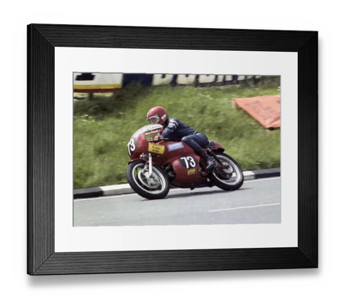 Framed Print : Dave Arnold (Aermacchi) 1981 Formula 2 TT Framed Print : Dave Arnold (Aermacchi) 1981 Formula 2 TT