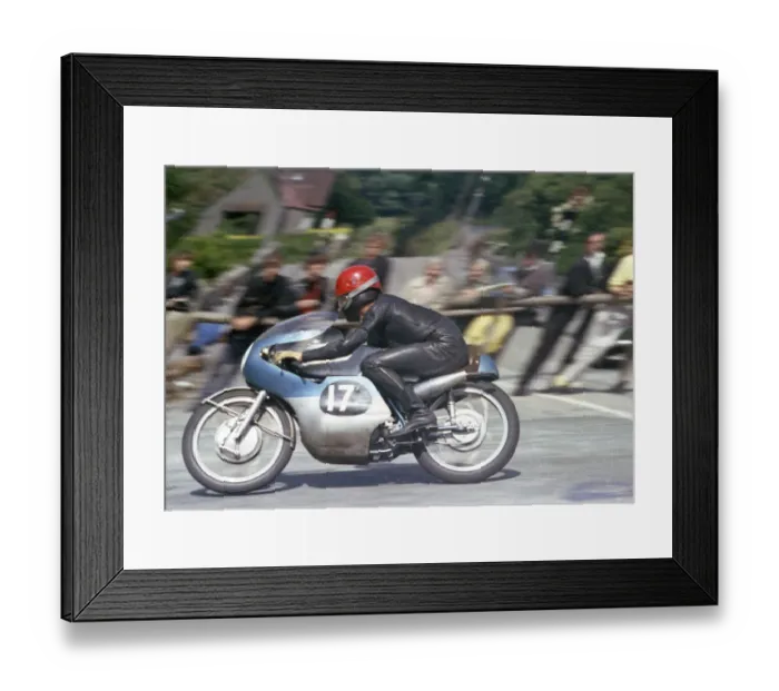Framed Print : Hugh Anderson (Suzuki) 1965 Ultra Lightweight TT Framed Print : Hugh Anderson (Suzuki) 1965 Ultra Lightweight TT