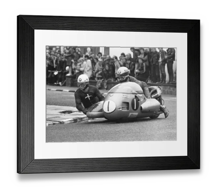 Framed Print : George Auerbacher & Herman Hahn (BMW) 1971 Sidecar TT Framed Print : George Auerbacher & Herman Hahn (BMW) 1971 Sidecar TT