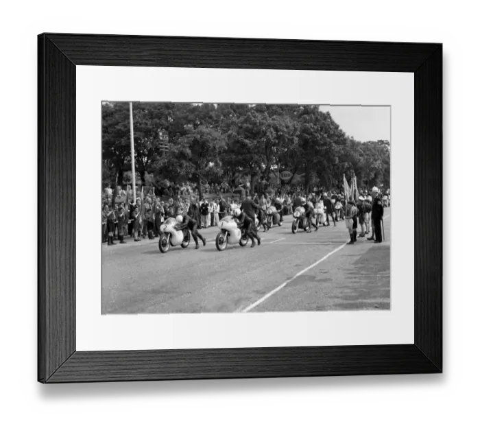 Framed Print : Bob Anderson (Norton) and Bob Brown (Norton) 1960 Senior TT Framed Print : Bob Anderson (Norton) and Bob Brown (Norton) 1960 Senior TT