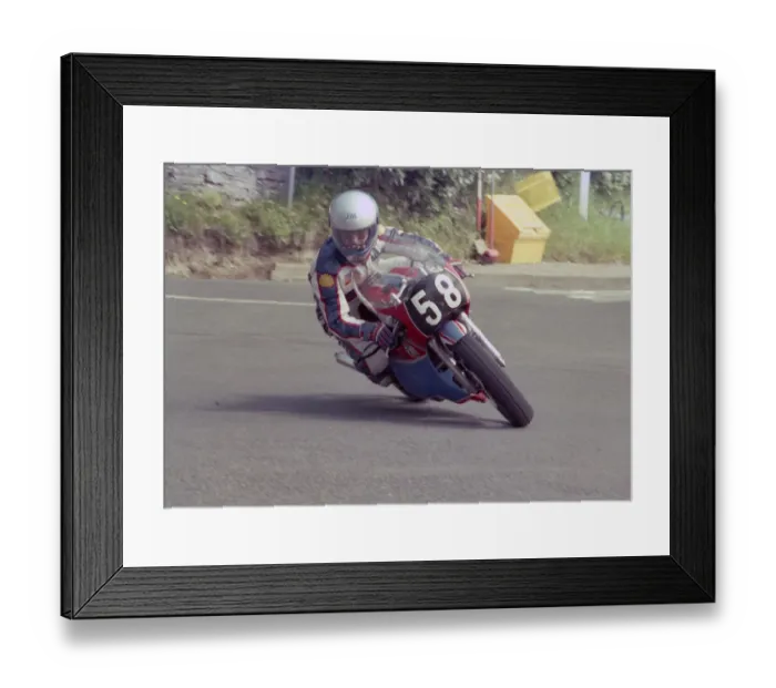 Framed Print : Phil Armes (Yamaha) 1986 Formula Two TT Framed Print : Phil Armes (Yamaha) 1986 Formula Two TT