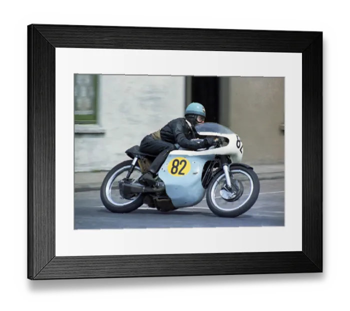 Framed Print : Roger Stopford (Norton) 1969 Senior TT Framed Print : Roger Stopford (Norton) 1969 Senior TT