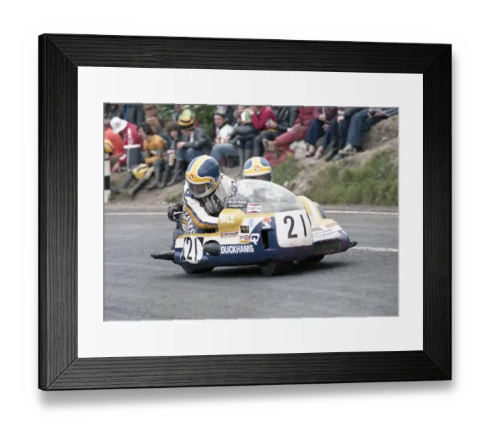 Framed Print : Alan Bale & David Powell (Yamaha) 1978 Sidecar TT Framed Print : Alan Bale & David Powell (Yamaha) 1978 Sidecar TT