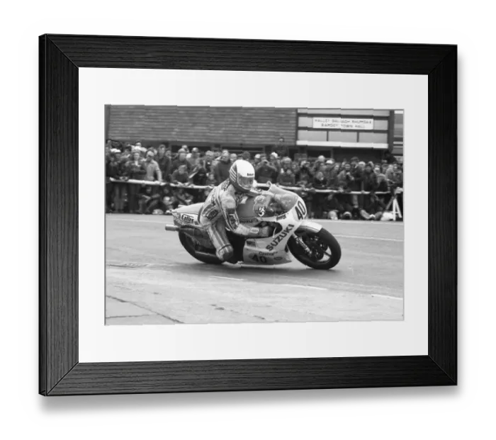 Framed Print : Lennart Backstrom (Suzuki) 1981 Senior TT Framed Print : Lennart Backstrom (Suzuki) 1981 Senior TT