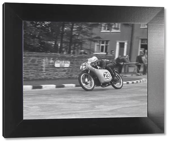 Jim Baughn (EMC) 1960 Ultra Lightweight TT