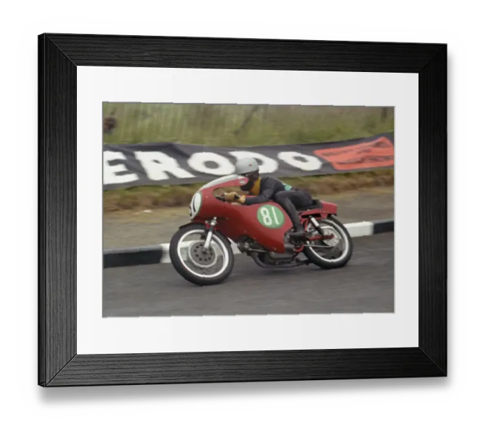 Framed Print : Renzo Pasolini (Aermacchi) 1965 Lightweight TT Framed Print : Renzo Pasolini (Aermacchi) 1965 Lightweight TT