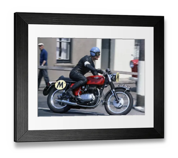Framed Print : Bill Beevers (BSA) 1967 TT Framed Print : Bill Beevers (BSA) 1967 TT