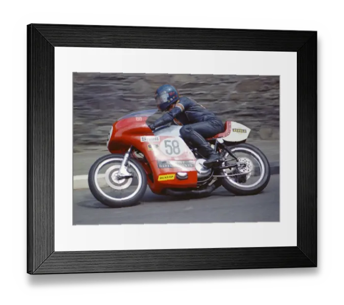 Framed Print : Graham Bentman (Norton) 1974 Formula 750 TT