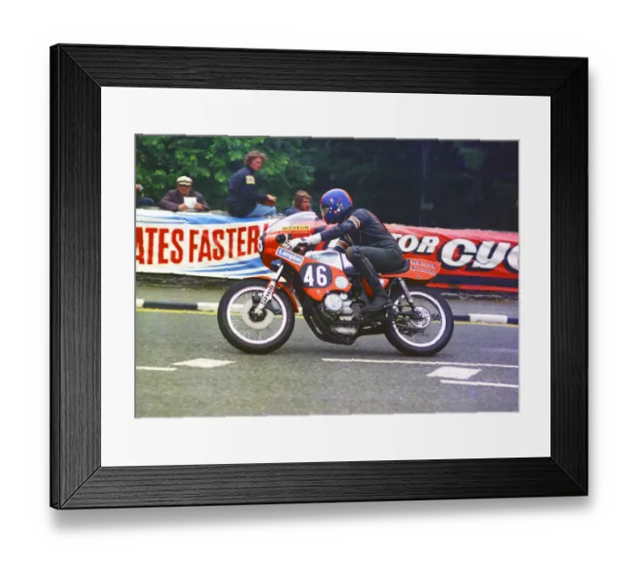 Framed Print : Graham Bentman (Honda) 1977 Formula 3 TT Framed Print : Graham Bentman (Honda) 1977 Formula 3 TT