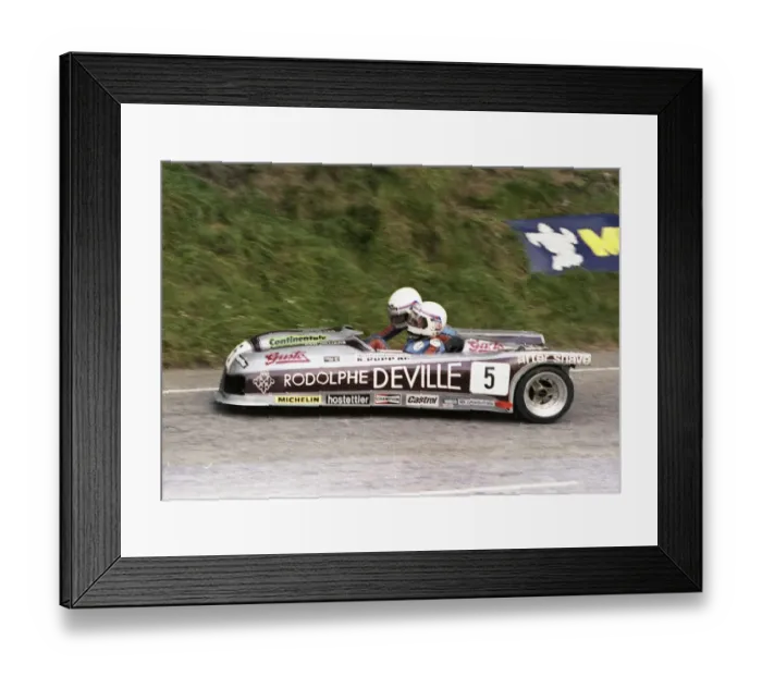 Framed Print : Rolf Biland & Kenny Williams (Yamaha) 1978 Sidecar TT Framed Print : Rolf Biland & Kenny Williams (Yamaha) 1978 Sidecar TT