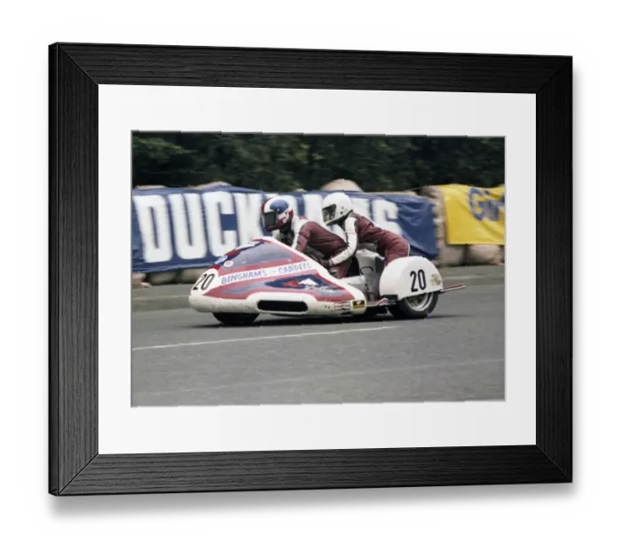 Framed Print : Dennis Bingham & Julia Bingham (Yamaha) 1979 Sidecar TT Framed Print : Dennis Bingham & Julia Bingham (Yamaha) 1979 Sidecar TT