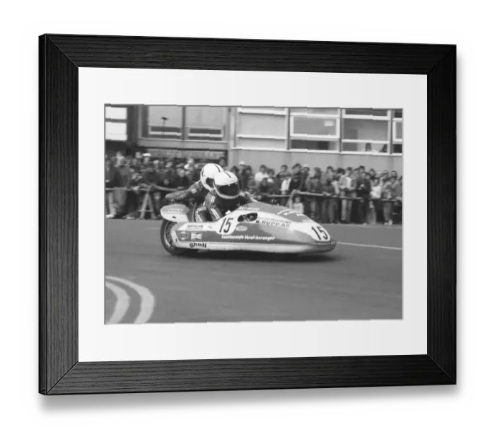 Framed Print : Rolf Biland & Kenny Williams (Yamaha) 1977 Sidecar TT Framed Print : Rolf Biland & Kenny Williams (Yamaha) 1977 Sidecar TT