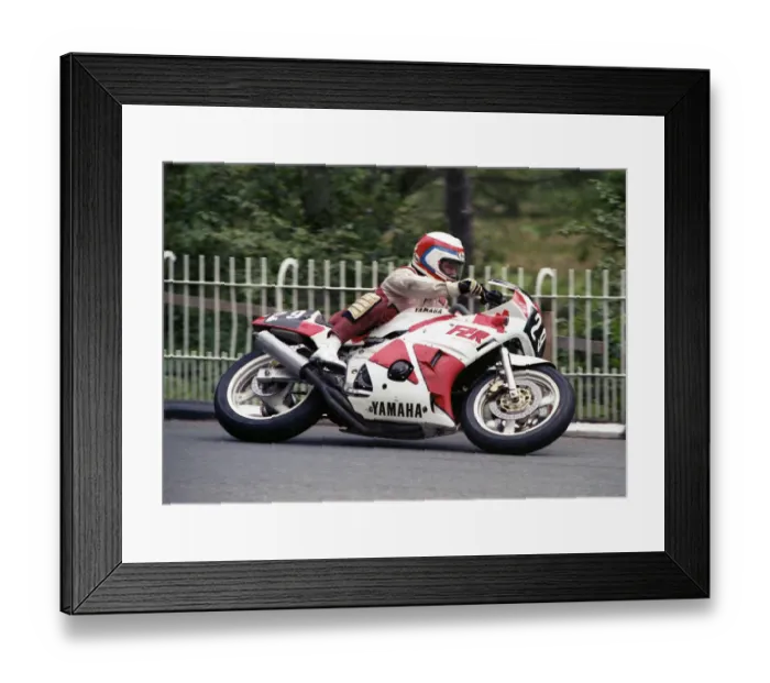Framed Print : Colin Bevan (Yamaha) 1990 Supersport 400 TT Framed Print : Colin Bevan (Yamaha) 1990 Supersport 400 TT