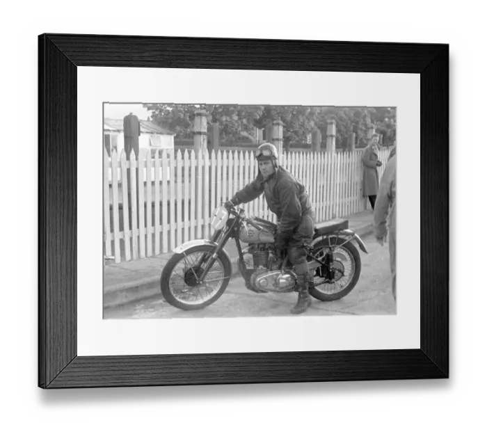 Framed Print : Dean Boult (BSA) 1949 Junior Clubman TT Framed Print : Dean Boult (BSA) 1949 Junior Clubman TT
