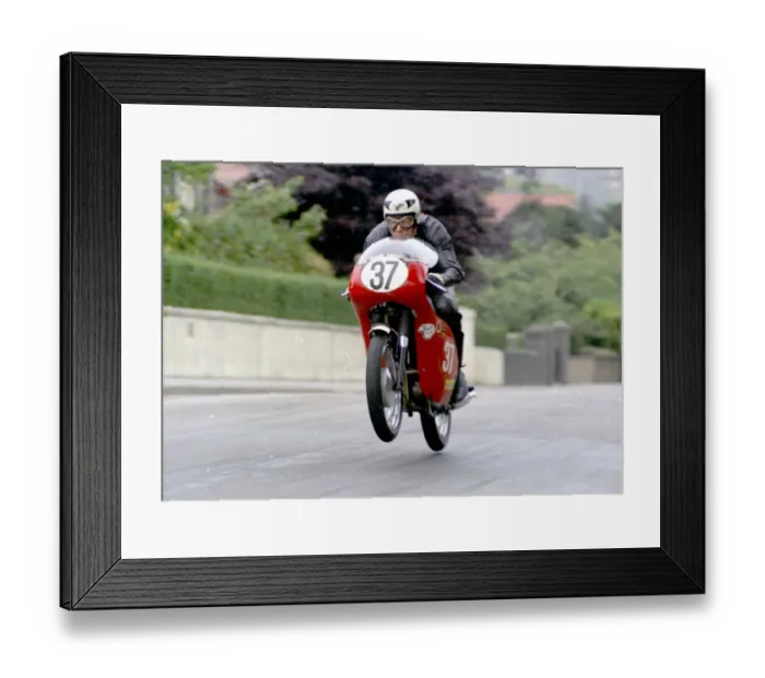 Framed Print : Roger Bowler (Triumph) 1971 Production TT Framed Print : Roger Bowler (Triumph) 1971 Production TT