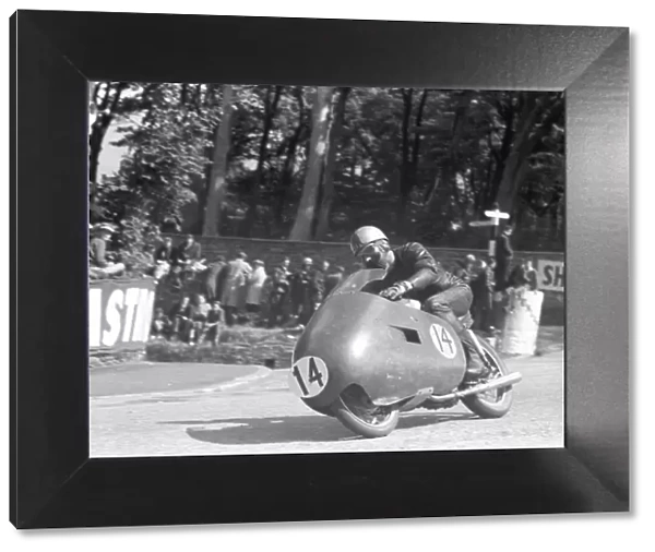 Bob Brown (NSU) 1957 Lightweight TT