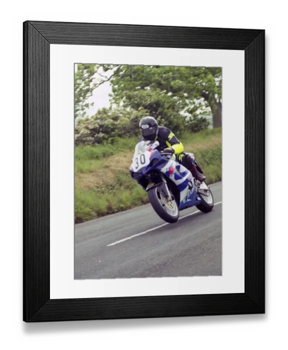 Framed Print : Colin Breeze (Suzuki) 2000 Formula One TT