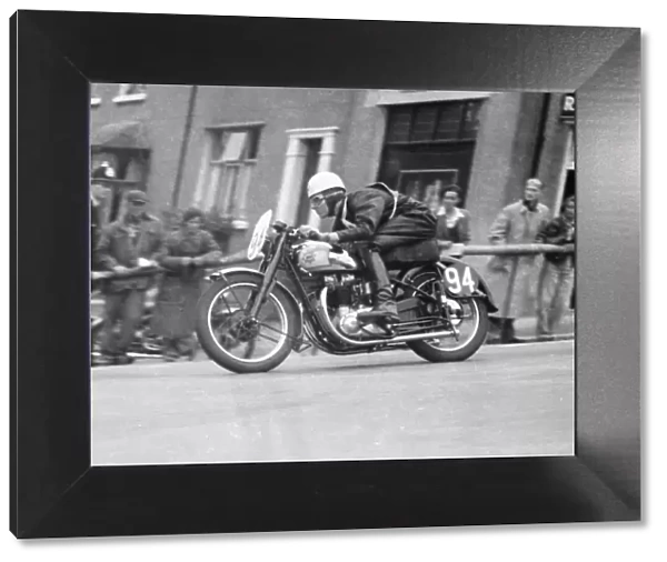 Ken Brough (BSA) 1952 Senior Clubman TT