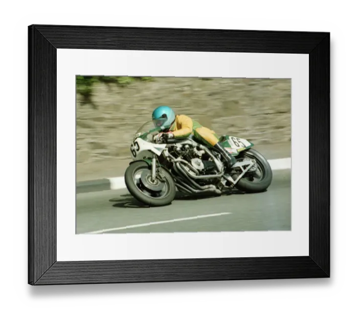Framed Print : John Brindley (Kawasaki) 1984 Formula One TT Framed Print : John Brindley (Kawasaki) 1984 Formula One TT
