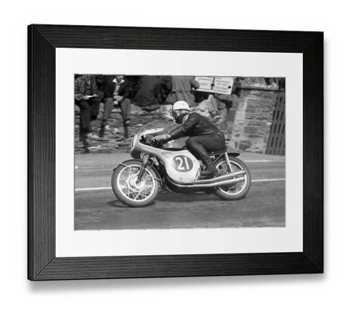 Framed Print : Bob Brown (Honda) 1960 Lightweight TT Framed Print : Bob Brown (Honda) 1960 Lightweight TT